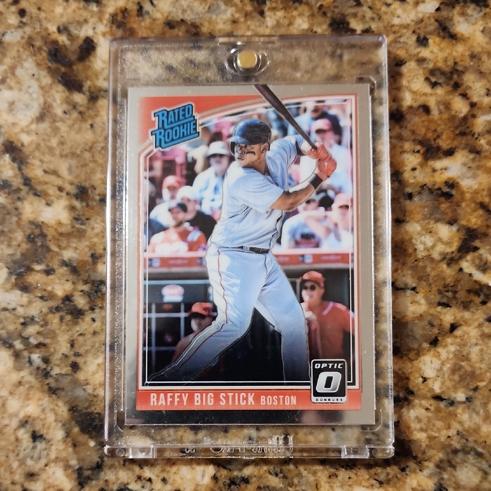 Rafael Devers Donruss Optic Rated Rookie Baseball Card